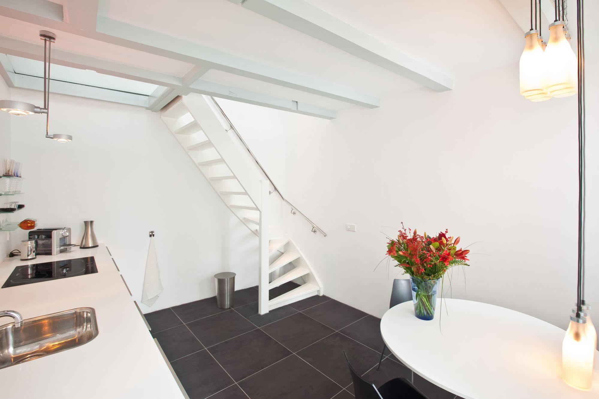 Short Stay Maff Apartment The Hague Exterior photo